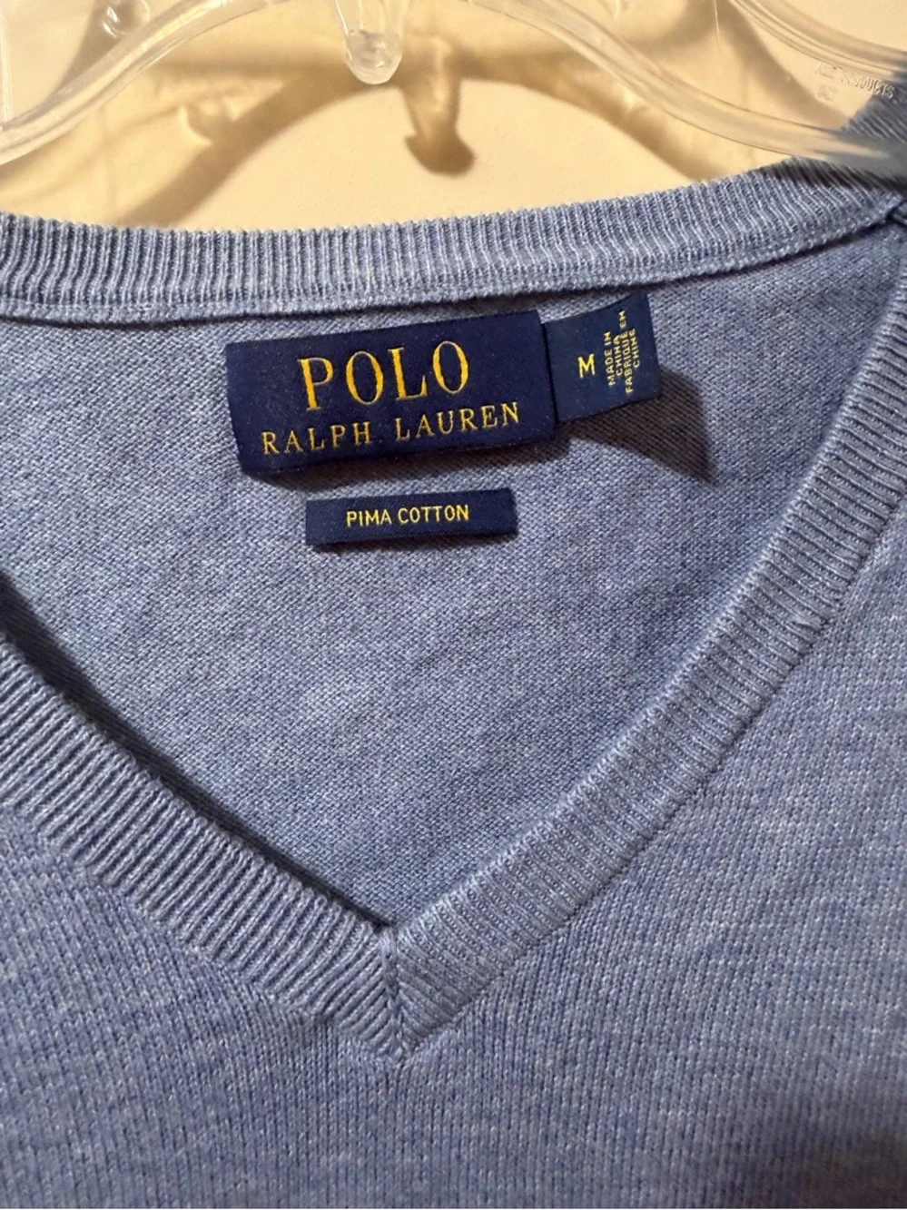 Polo by Ralph Lauren Men’s Light Blue V-Neck Pima Sweater Soze Medium - Picture 3 of 4